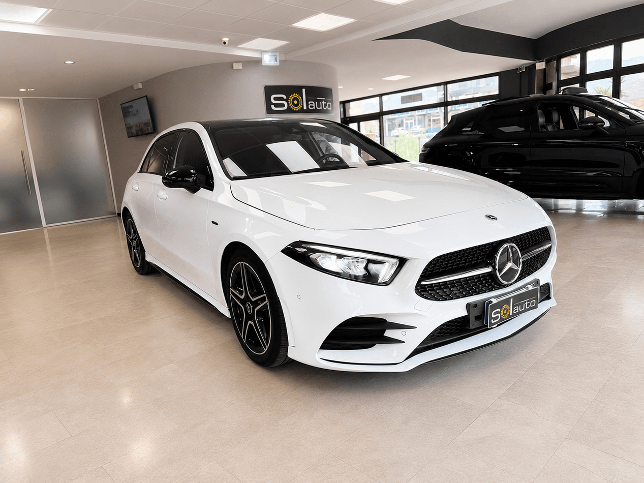 Mercedes-Benz Classe A 180 d Premium Night Edition automatico
